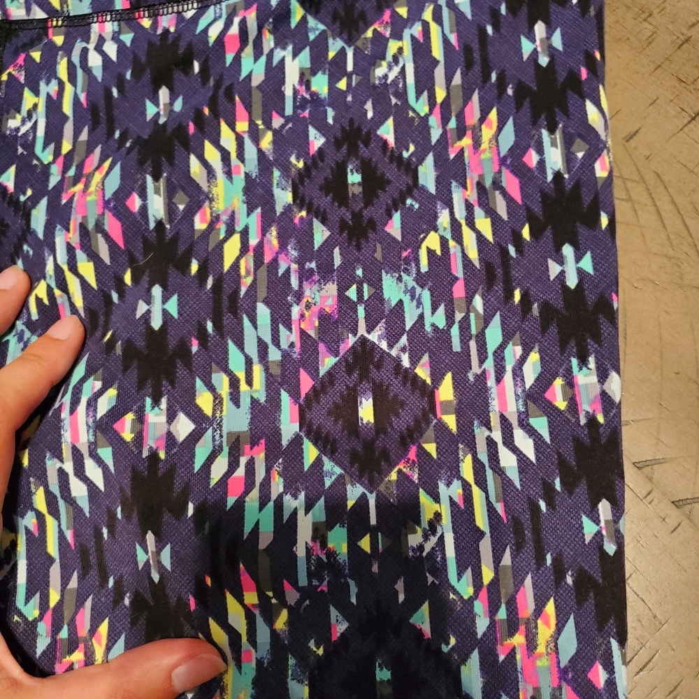 M VS Sport Leggings - Picture 2 of 4